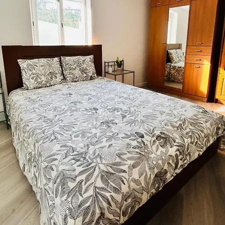 Refugio Carapita, Local Em * 오우렘