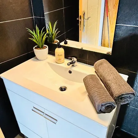 Refugio Carapita, Local Em 펜션