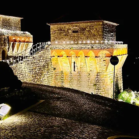 펜션 Refugio Carapita, Local Em *