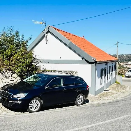 Nyaraló Refugio Carapita, Local Em Ourem- Fatima Ourém